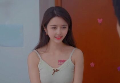 Địt tơi tả cô bạn gái mới quen qua mạng Zhang Wei