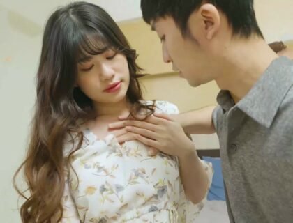 Mối quan hệ bất chính đầy say đắm với mẹ kế quyến rũ Li Yunxi