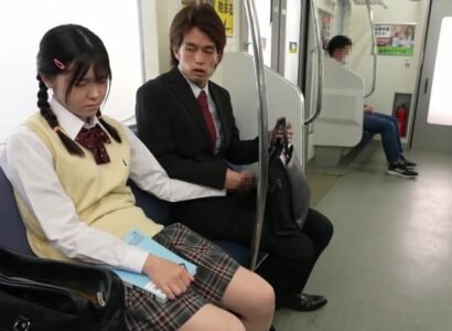 Nữ sinh bị mấy thằng điên rồ chịch tập thể